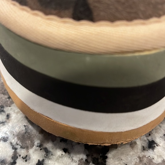 Steve Madden platform clogs - Picture 3 of 5